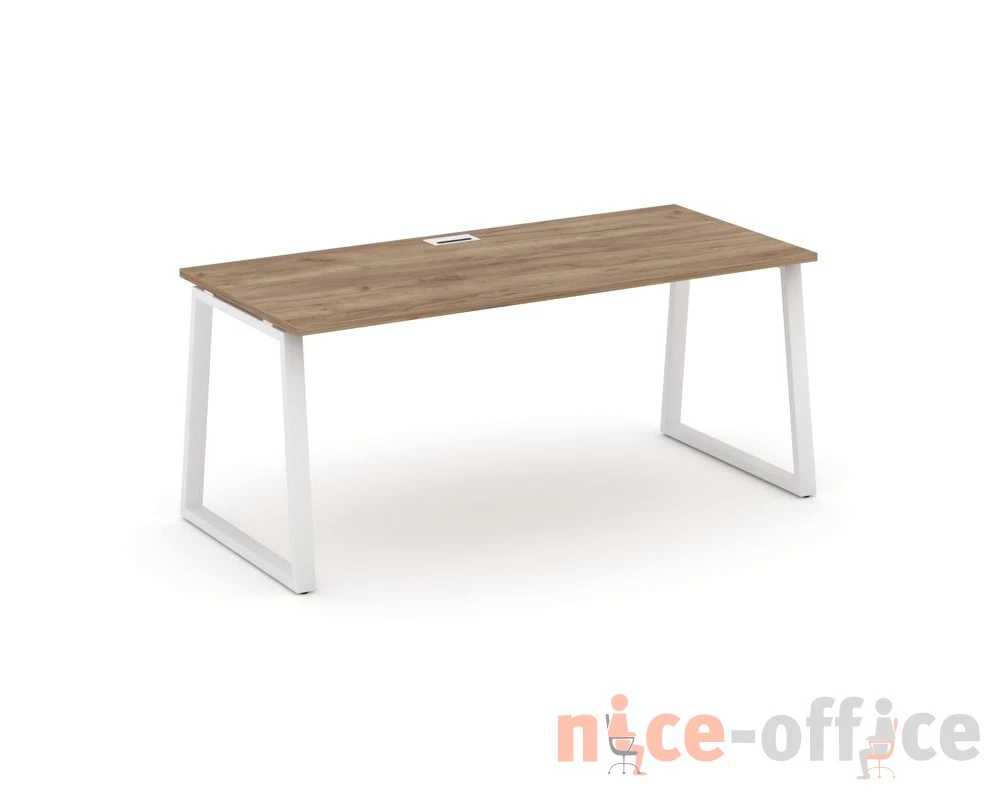 Стол письменный опоры трапеция 1380x700x750 Стайл Проджект Директ / Style Project Direct