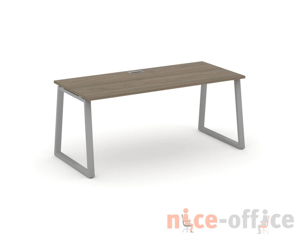 Стол письменный опоры трапеция 1380x700x750 Стайл Проджект Директ / Style Project Direct