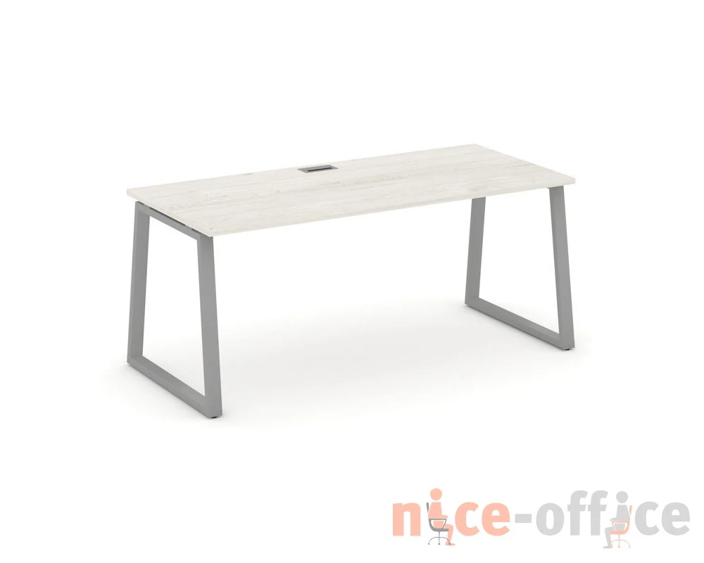 Стол письменный опоры трапеция 1380x700x750 Стайл Проджект Директ / Style Project Direct