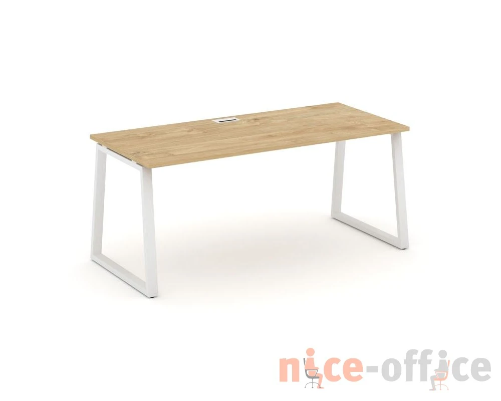 Стол письменный опоры трапеция 1380x700x750 Стайл Проджект Директ / Style Project Direct