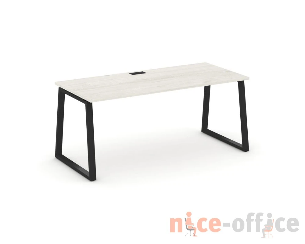 Стол письменный опоры трапеция 1380x700x750 Стайл Проджект Директ / Style Project Direct