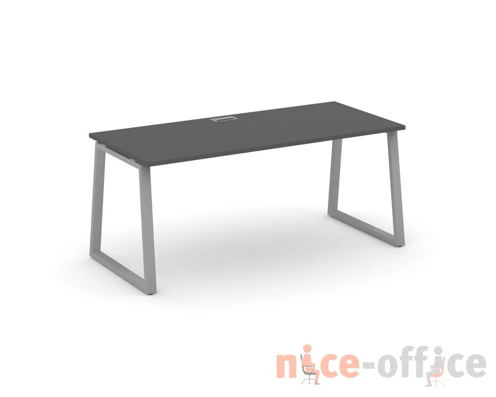Стол письменный опоры трапеция 1380x700x750 Стайл Проджект Директ / Style Project Direct