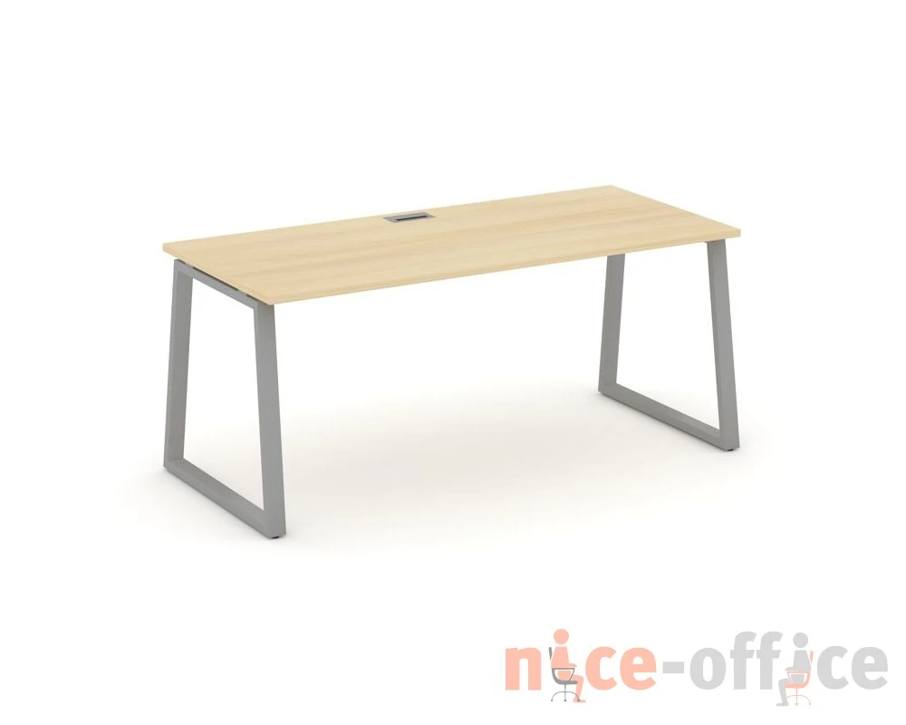 Стол письменный опоры трапеция 1380x700x750 Стайл Проджект Директ / Style Project Direct