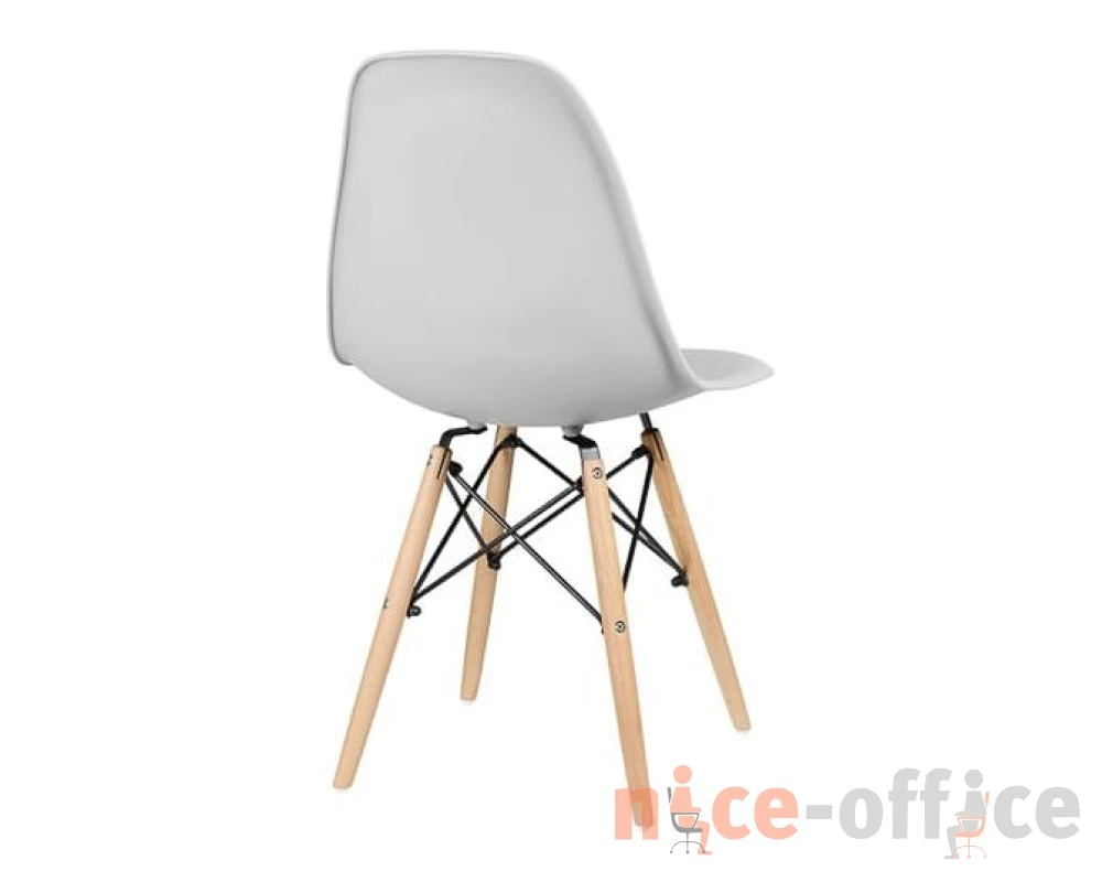 Стул дизайнерский Eames Dsw