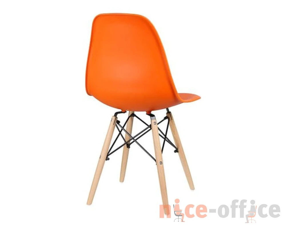 Стул дизайнерский Eames Dsw